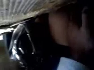 Aranyos teenie baszik gyönyörű szőke csaj tejes sexfilmek egy strapon