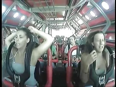 Sötét hajú szépség Claire Black baszik szerencsés fickó a magyarul beszélő porn POV