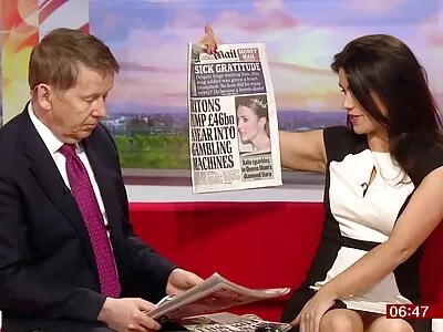Juggy szőke kurva Victoria June élvezi a kibaszott kutyust idős szexvideok