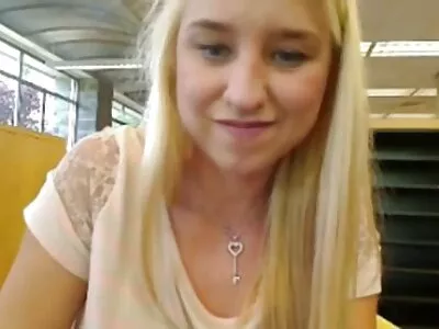 Tini Jessica ékszerek kis cicik szar egy születésnapi hentai szexfilmek fiú, és kapott egy terhelést az arcán