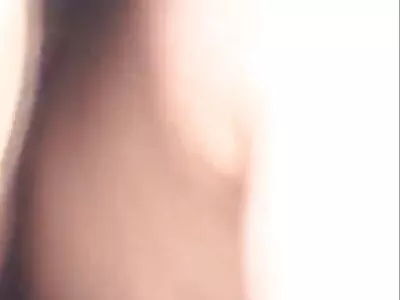 Busty csaj Macey Jade verte ingyen pornófilmek a tetovált ménes